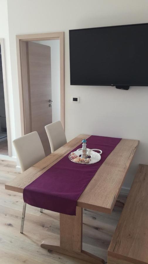 Apartmaji Apollonio Izola Bagian luar foto